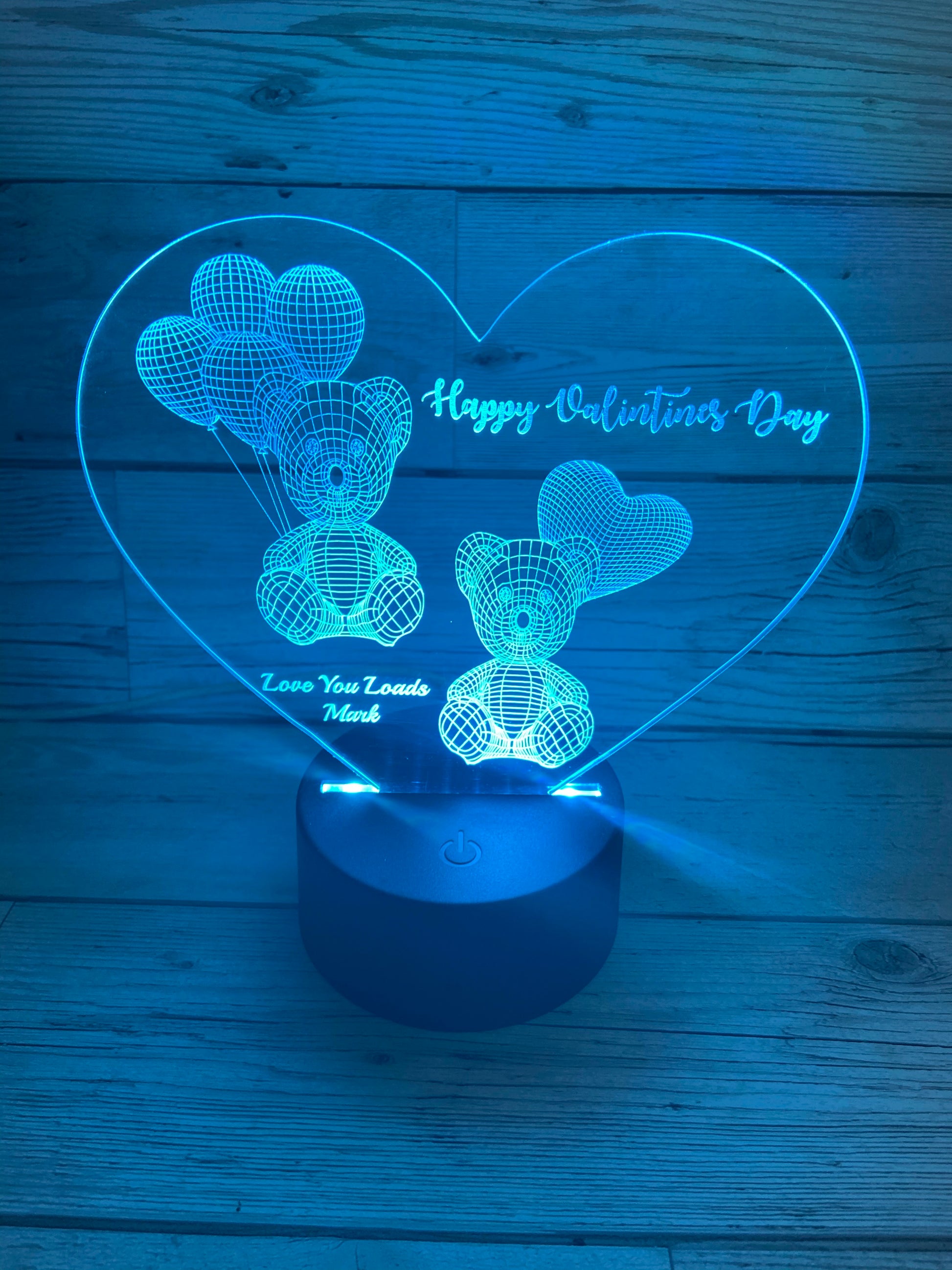 Light up 3D heart with bears display. 9 Colour options with remote! - Laser LLama Designs Ltd