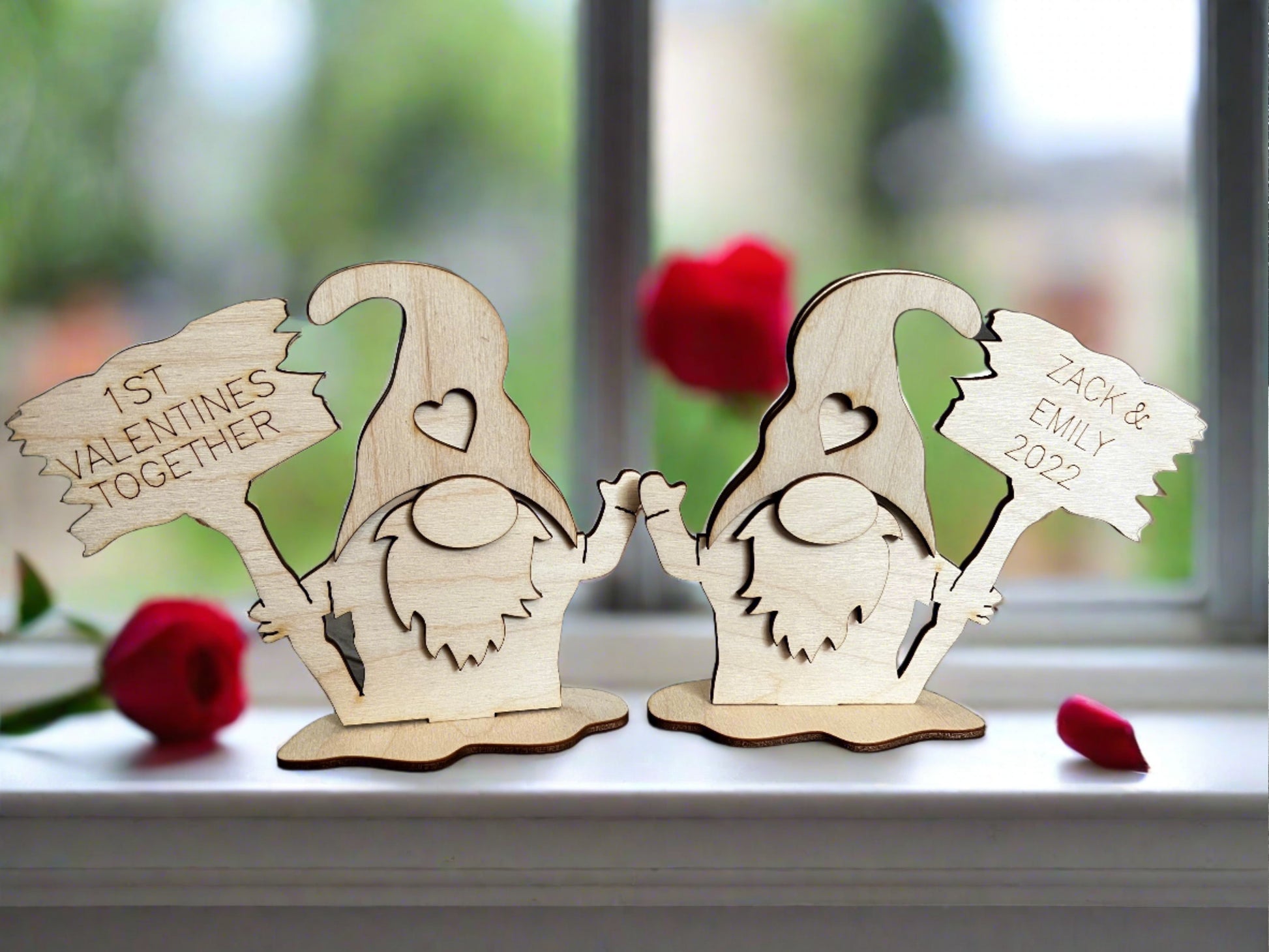 Set of 2 gonks Valentine’s Day - Laser LLama Designs Ltd