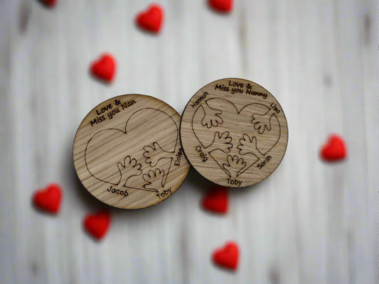 Oak veneer personalised heart hug with little hands - Laser LLama Designs Ltd