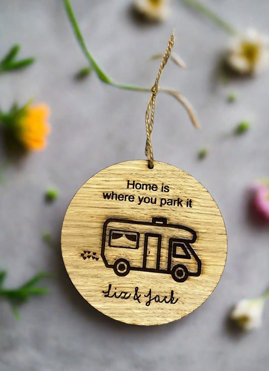 Oak veneer personalised motorhome plaque - Laser LLama Designs Ltd