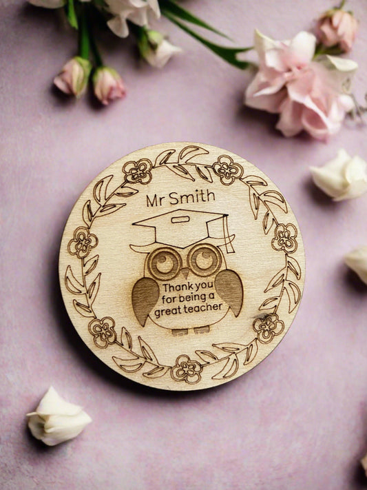 Wooden personalised owl fridge magnet - Laser LLama Designs Ltd