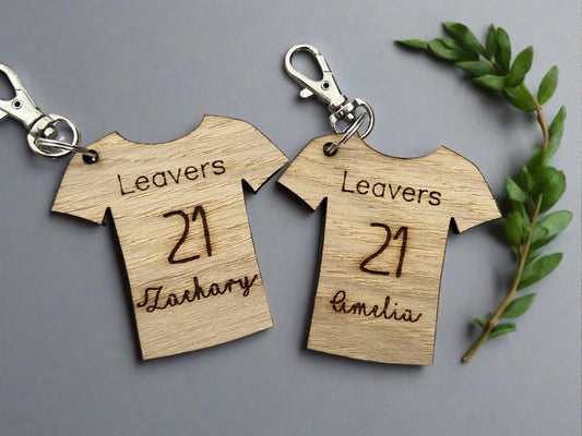 Oak veneer personalised football top leavers keyring - Laser LLama Designs Ltd