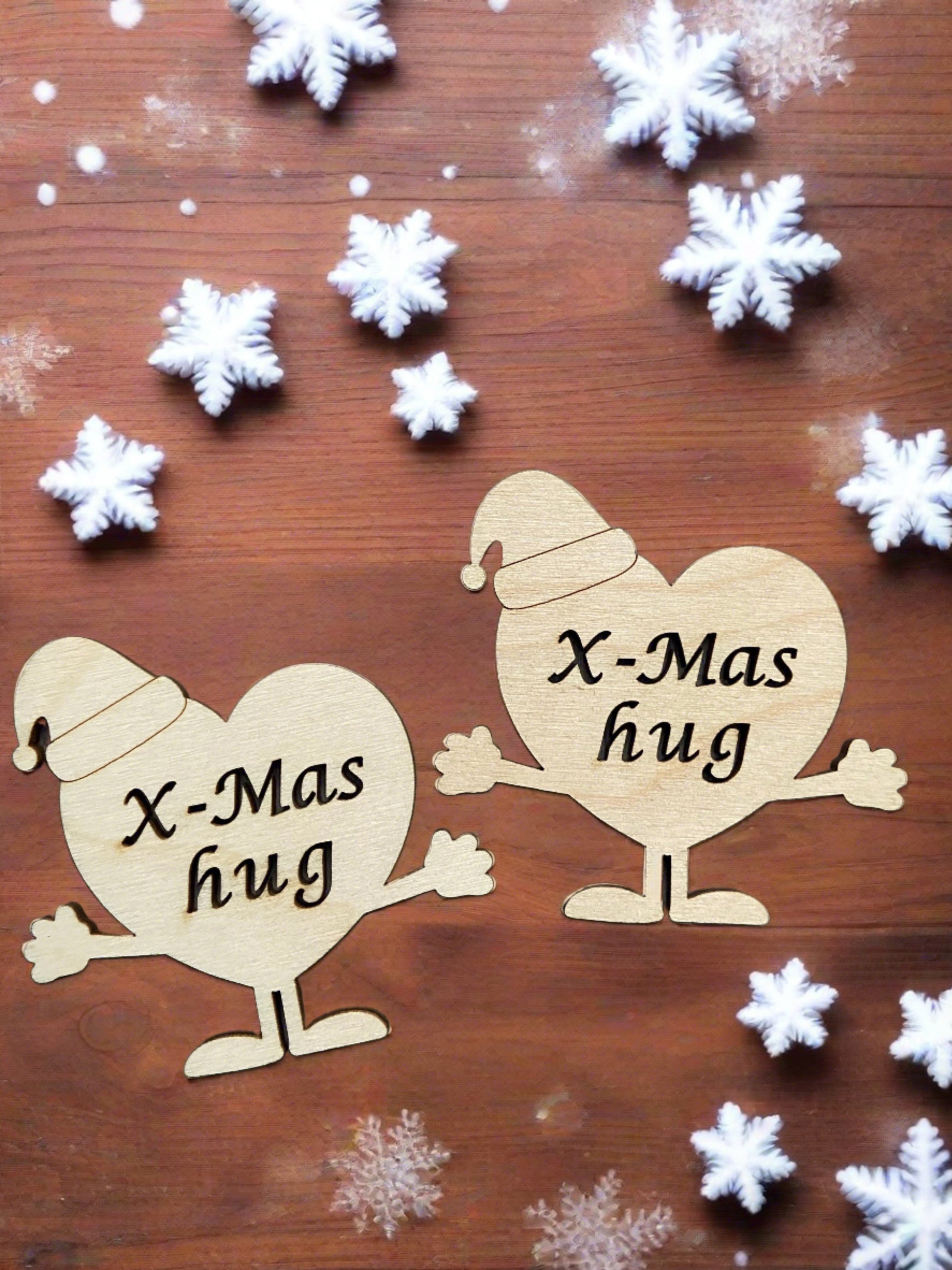 Wooden xmas hug - Laser LLama Designs Ltd