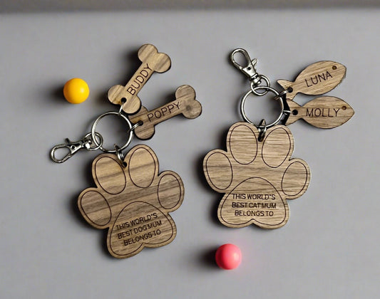 Walnut personalised dog/cat pet keyring - Laser LLama Designs Ltd